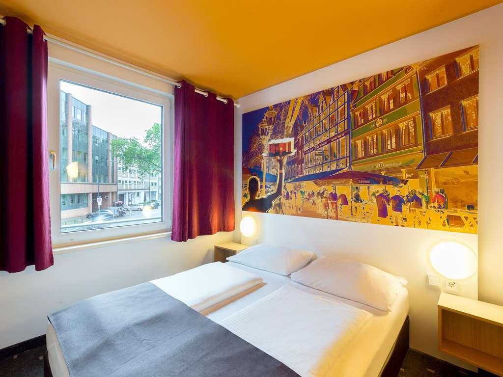 Duesseldorf-city Hotel 2*